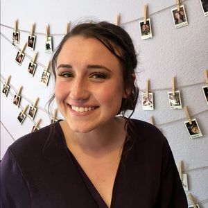 Meet your Posher, Bella